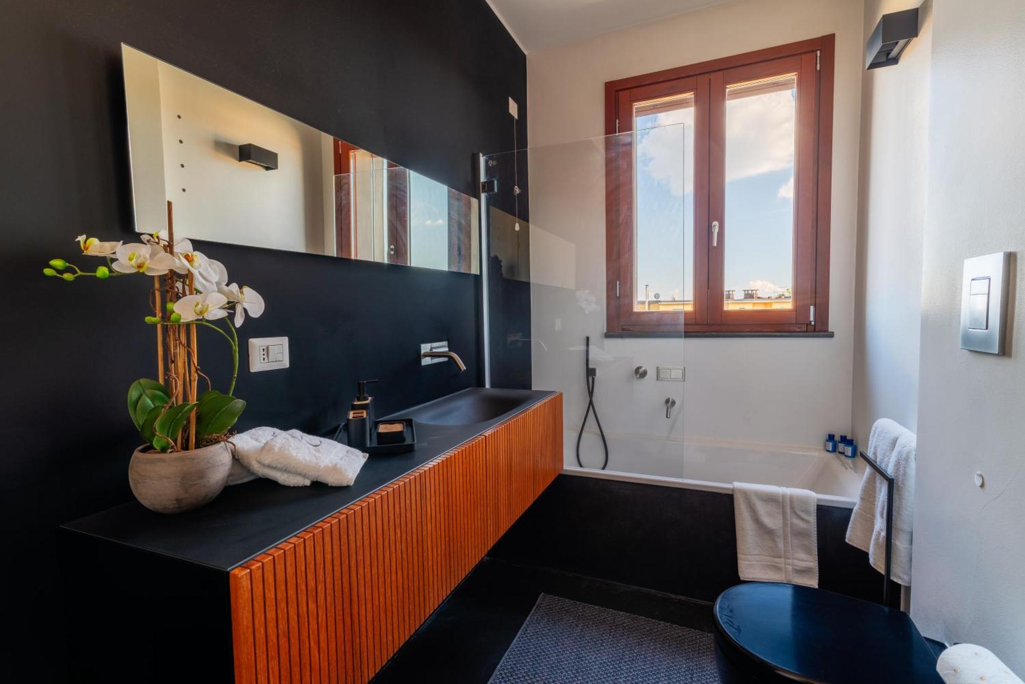 Fiftyfive-One Zuretti Aparthotel Milano Ngoại thất bức ảnh