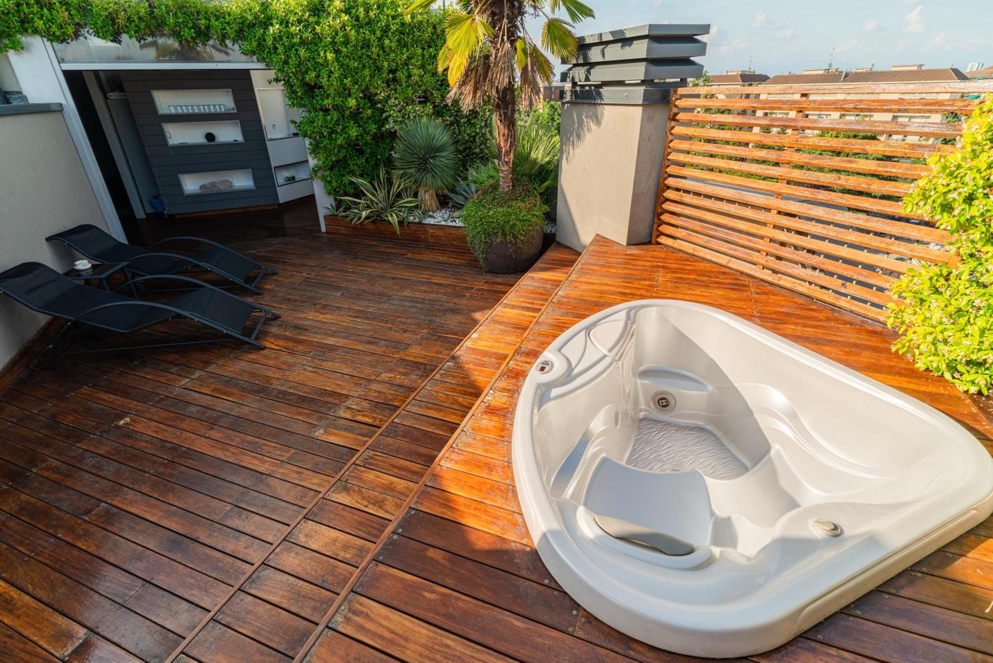 Fiftyfive-One Zuretti Aparthotel Milano Ngoại thất bức ảnh
